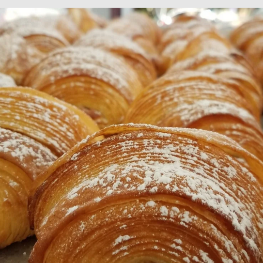 4 - Pack Almond Croissants